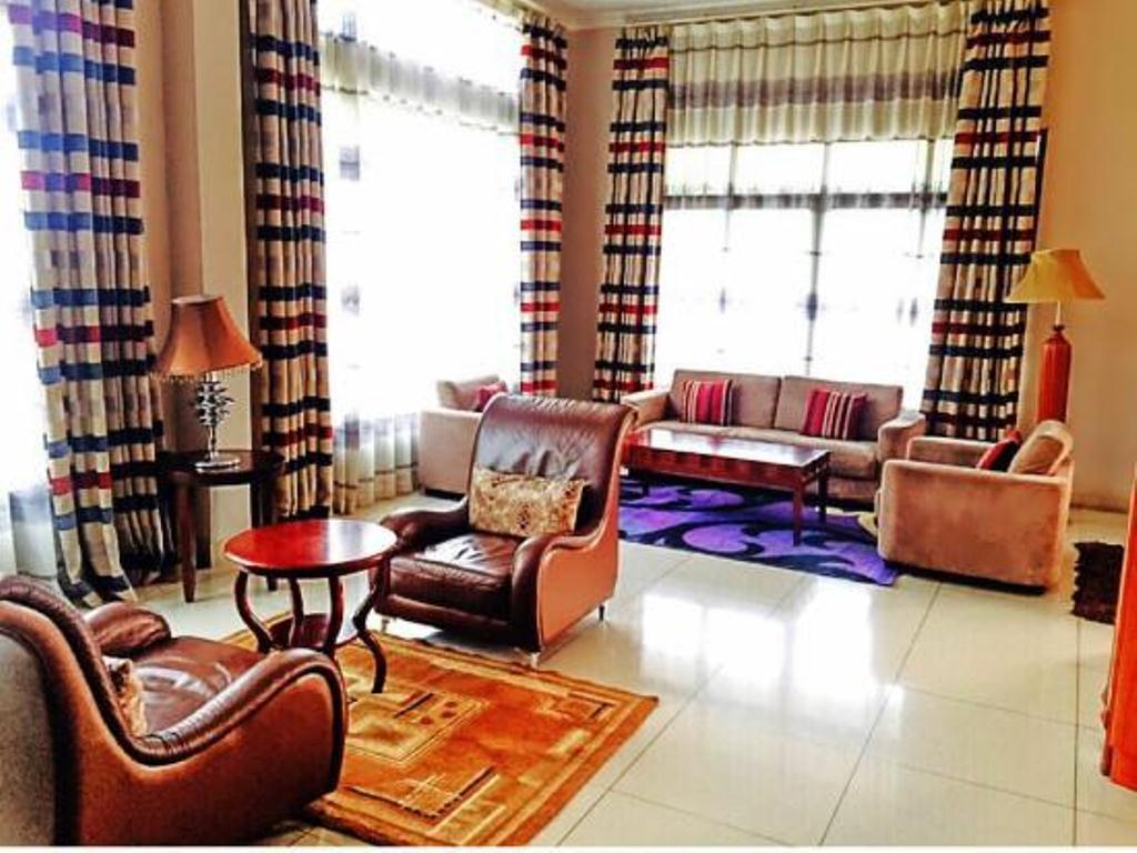 Silver Palm Hotel Arusha Bilik gambar